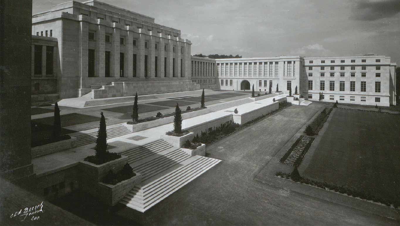 The League of Nations uniforms and the new Palais des Nations - UN Today